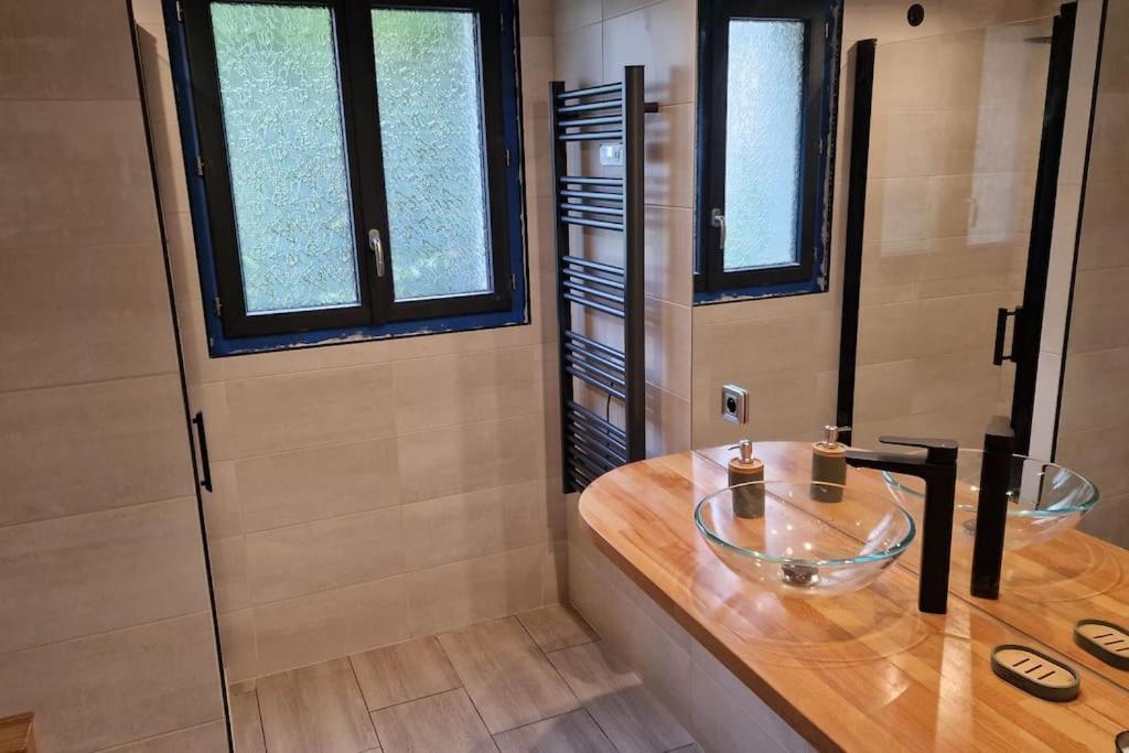 Ariege, Agreable T2 En Bord De Riviere Appartement